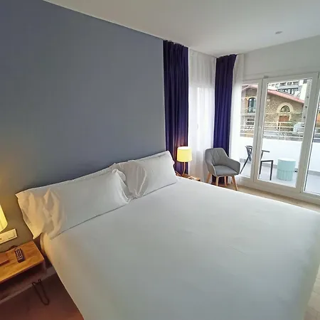 Апарт-готель Abba Playa De Gros 4*